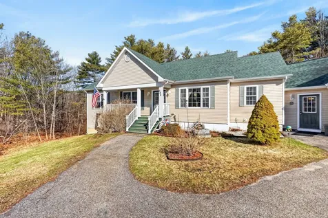 384 Pond Road Lewiston ME 04240