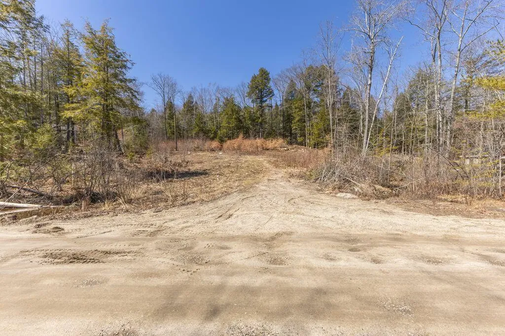 78 Lakeside Drive Windham ME 04062