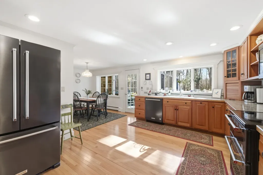10 Longview Terrace Kennebunk ME 04043