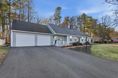 10 Longview Terrace Kennebunk ME 04043