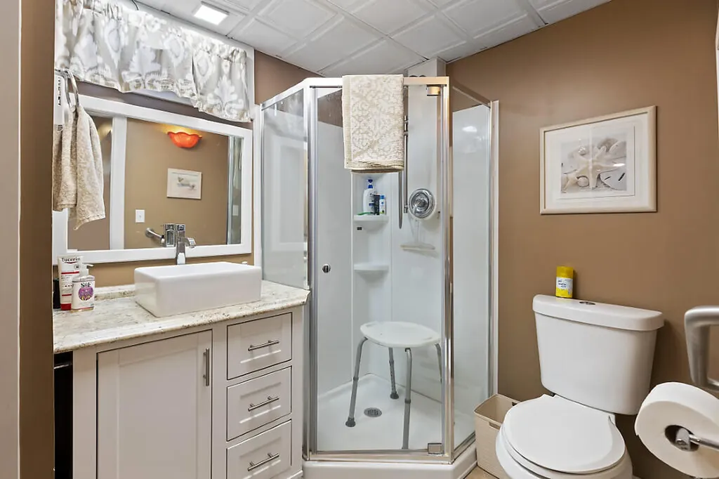 80 Taber Hill Road Vassalboro ME 04989