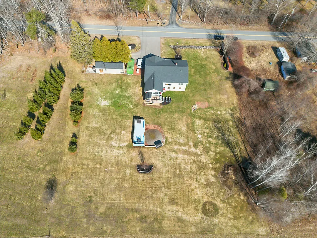 80 Taber Hill Road Vassalboro ME 04989