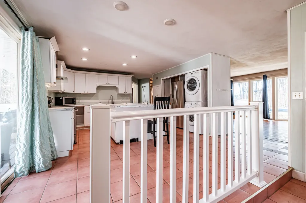 12 Sylvan Road Scarborough ME 04074