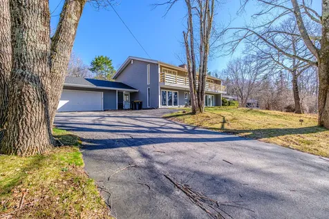 12 Sylvan Road Scarborough ME 04074