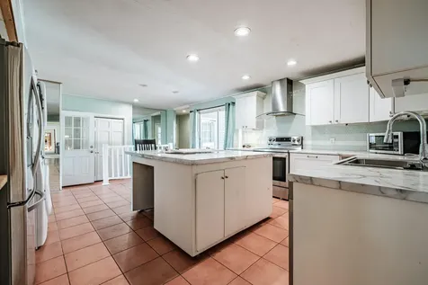 12 Sylvan Road Scarborough ME 04074