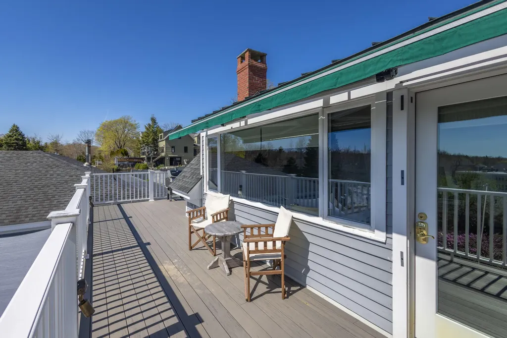 48 Washington Street Camden ME 04843