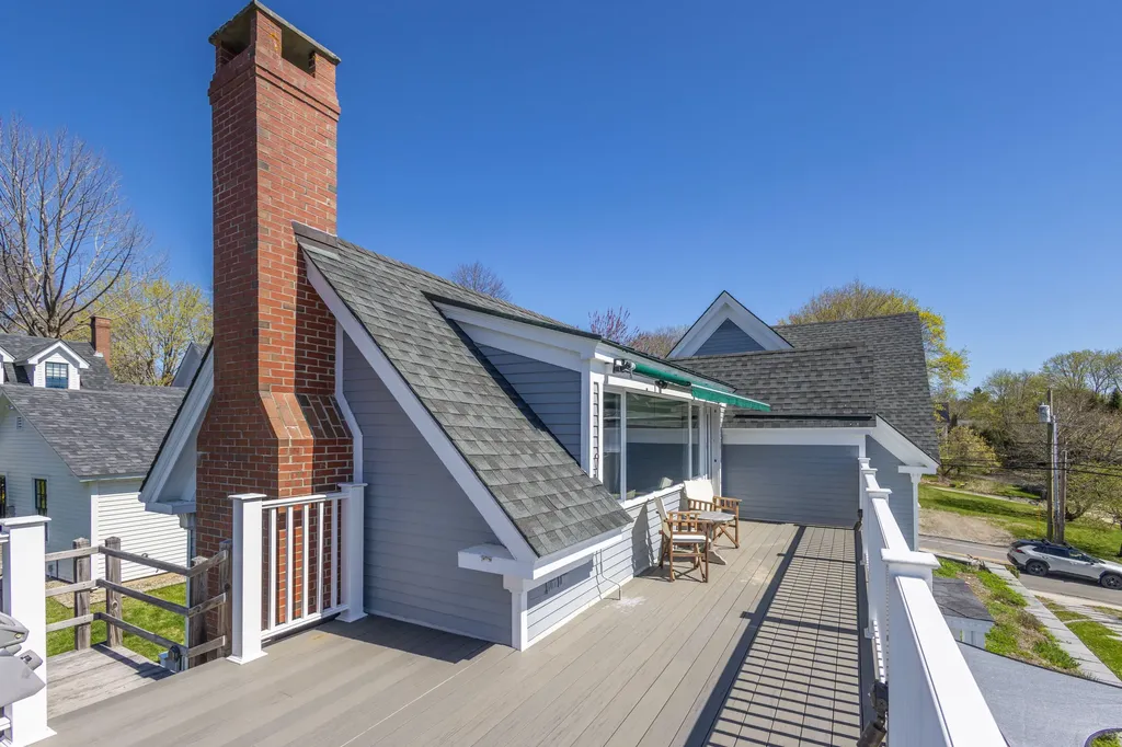 48 Washington Street Camden ME 04843