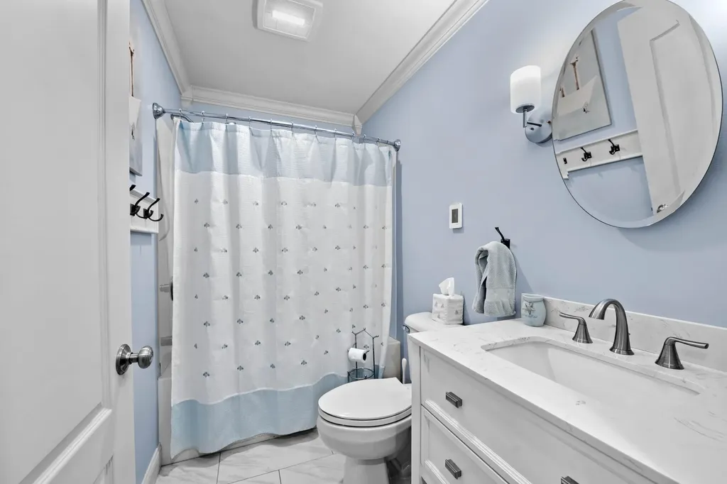 79 Charter Way Auburn ME 04210
