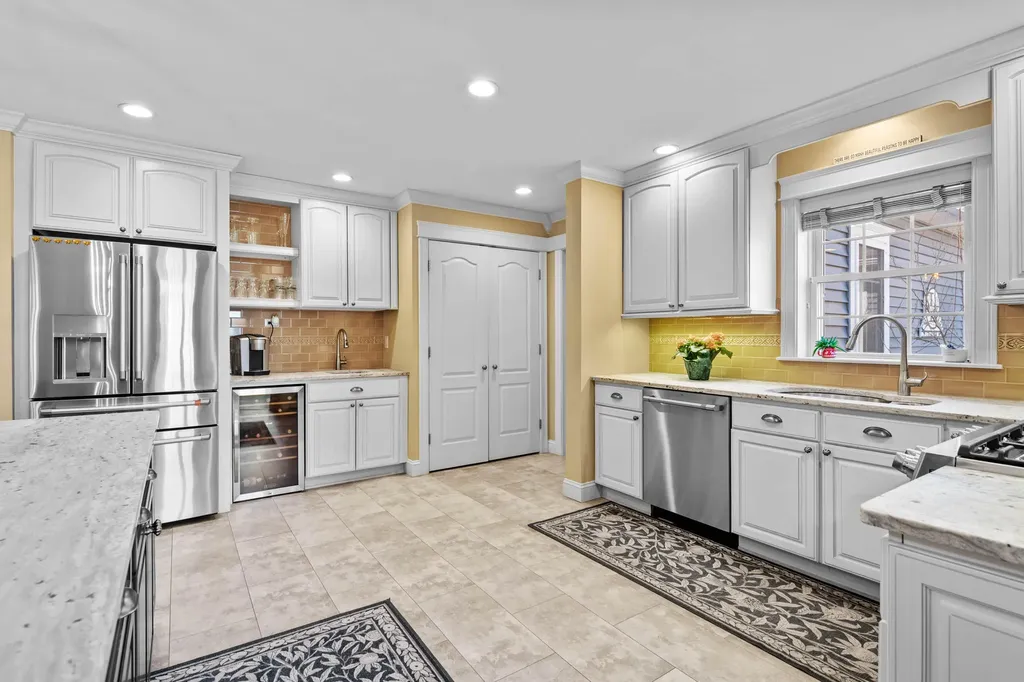79 Charter Way Auburn ME 04210