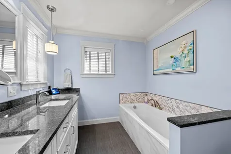 79 Charter Way Auburn ME 04210