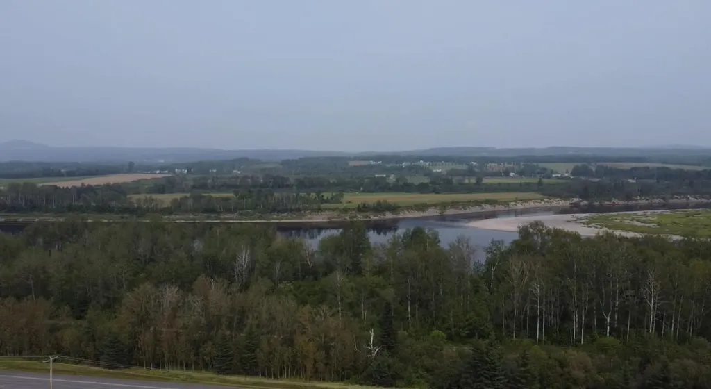 M48L15/16 Us Route 1 Grand Isle ME 04746