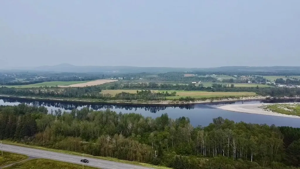 M48L15/16 Us Route 1 Grand Isle ME 04746