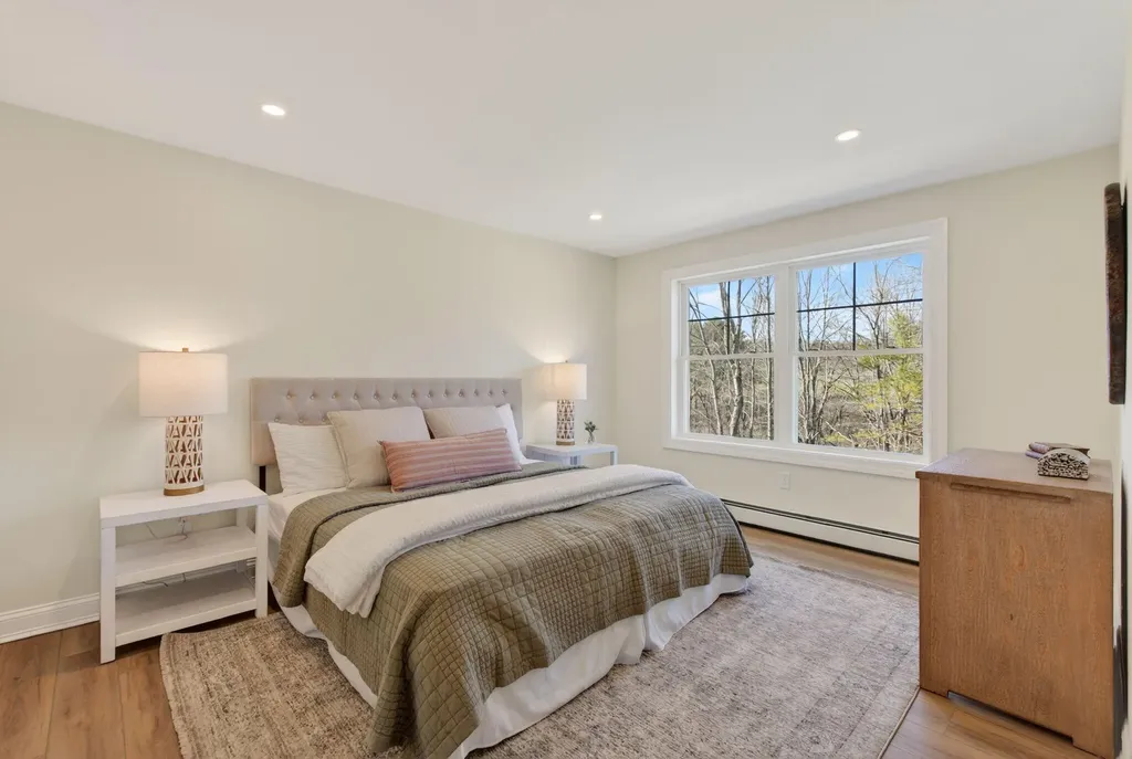 20 Shepherd Lane Windham ME 04062