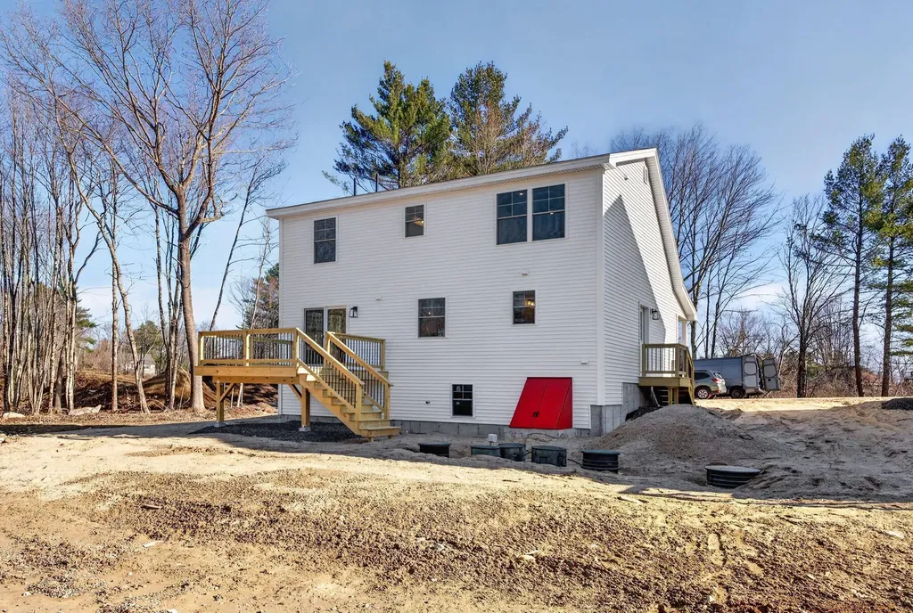 20 Shepherd Lane Windham ME 04062