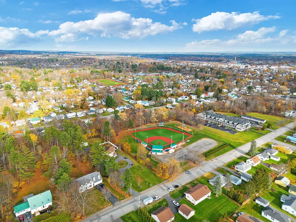 53 Mathews Avenue Waterville ME 04901