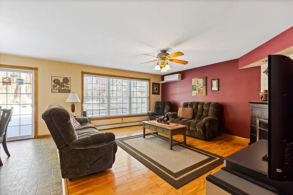 53 Mathews Avenue Waterville ME 04901