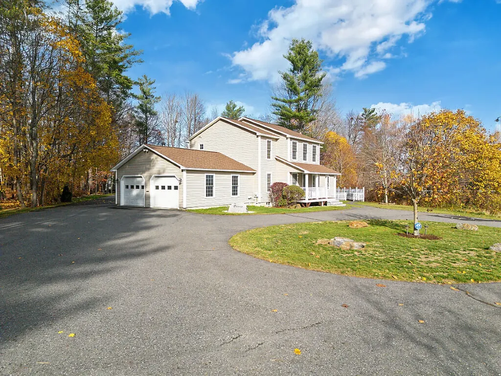 53 Mathews Avenue Waterville ME 04901
