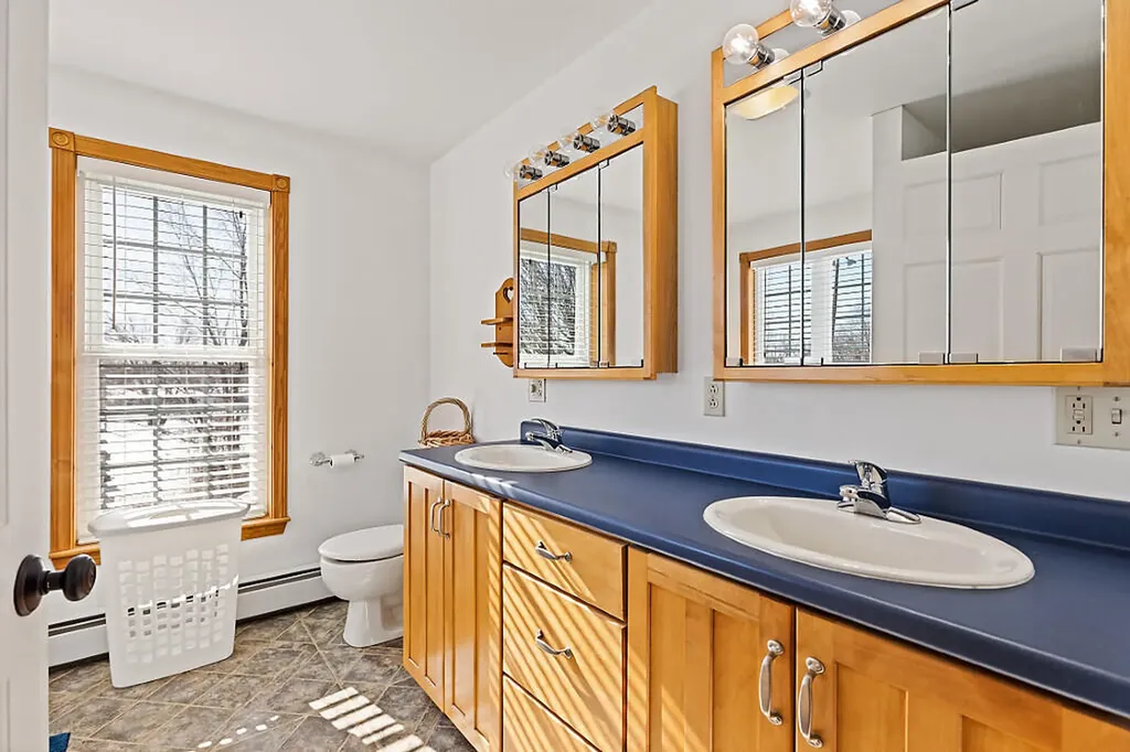 53 Mathews Avenue Waterville ME 04901