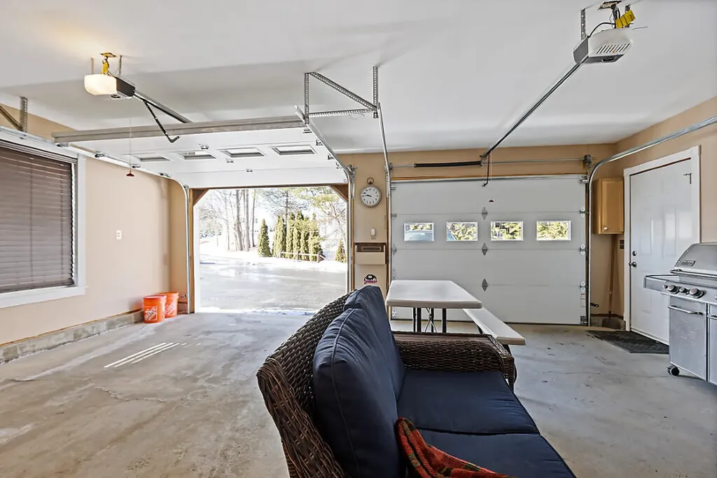 53 Mathews Avenue Waterville ME 04901
