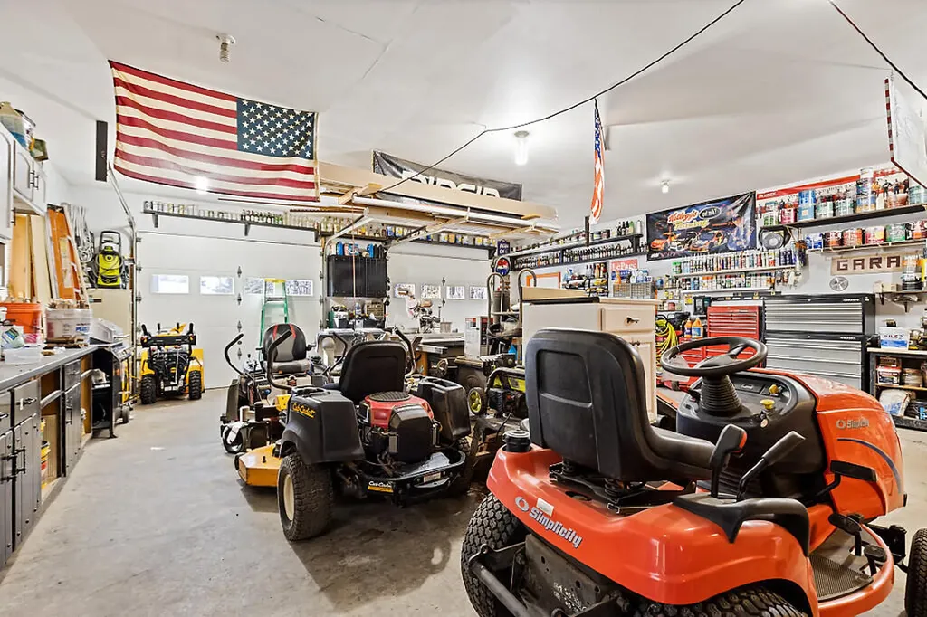 53 Mathews Avenue Waterville ME 04901