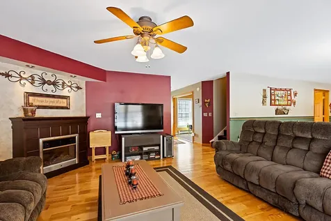 53 Mathews Avenue Waterville ME 04901