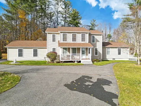 53 Mathews Avenue Waterville ME 04901