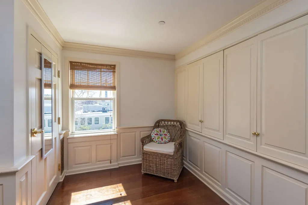 48 Washington Street Camden ME 04843