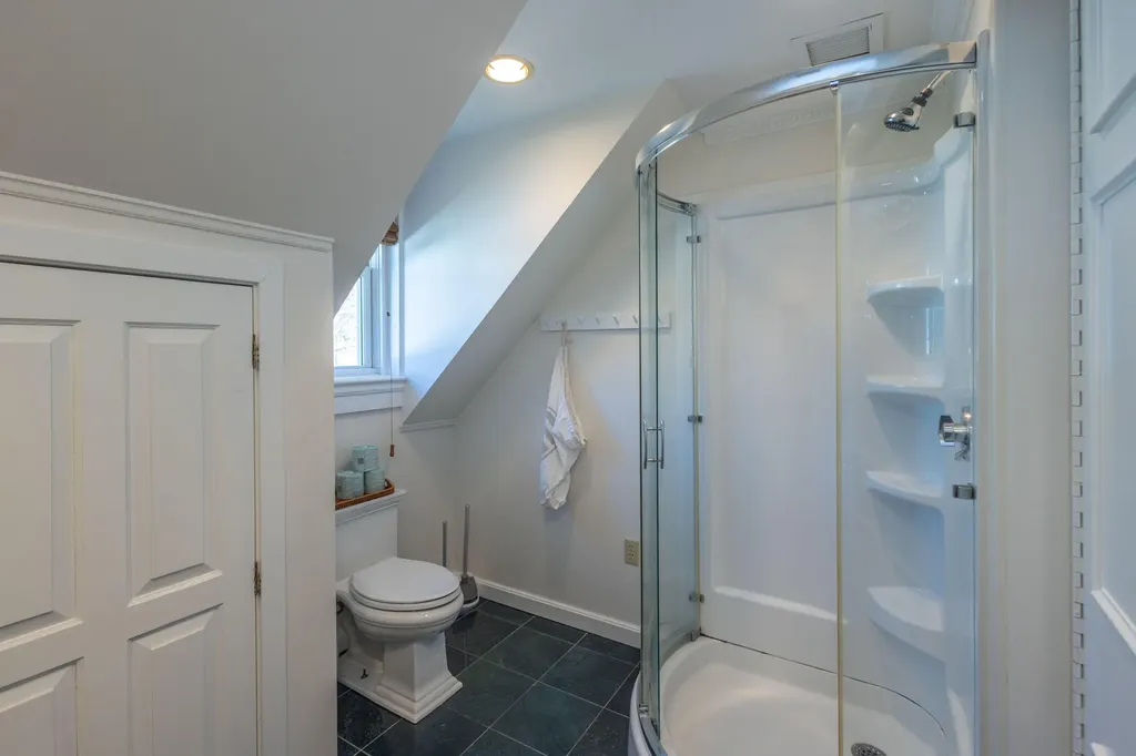 48 Washington Street Camden ME 04843