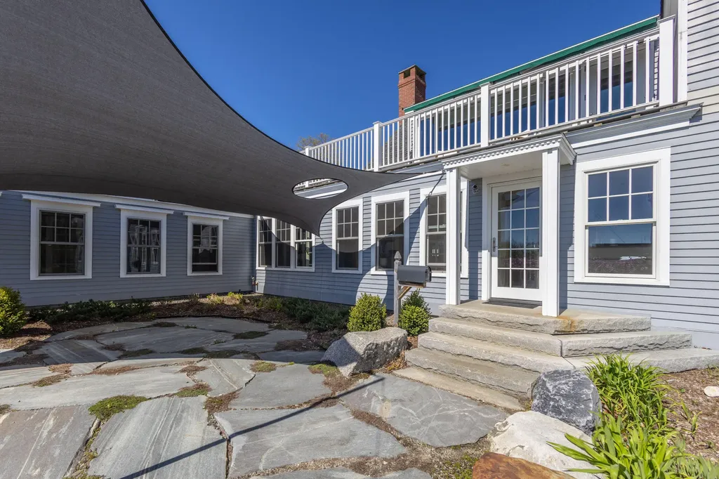 48 Washington Street Camden ME 04843