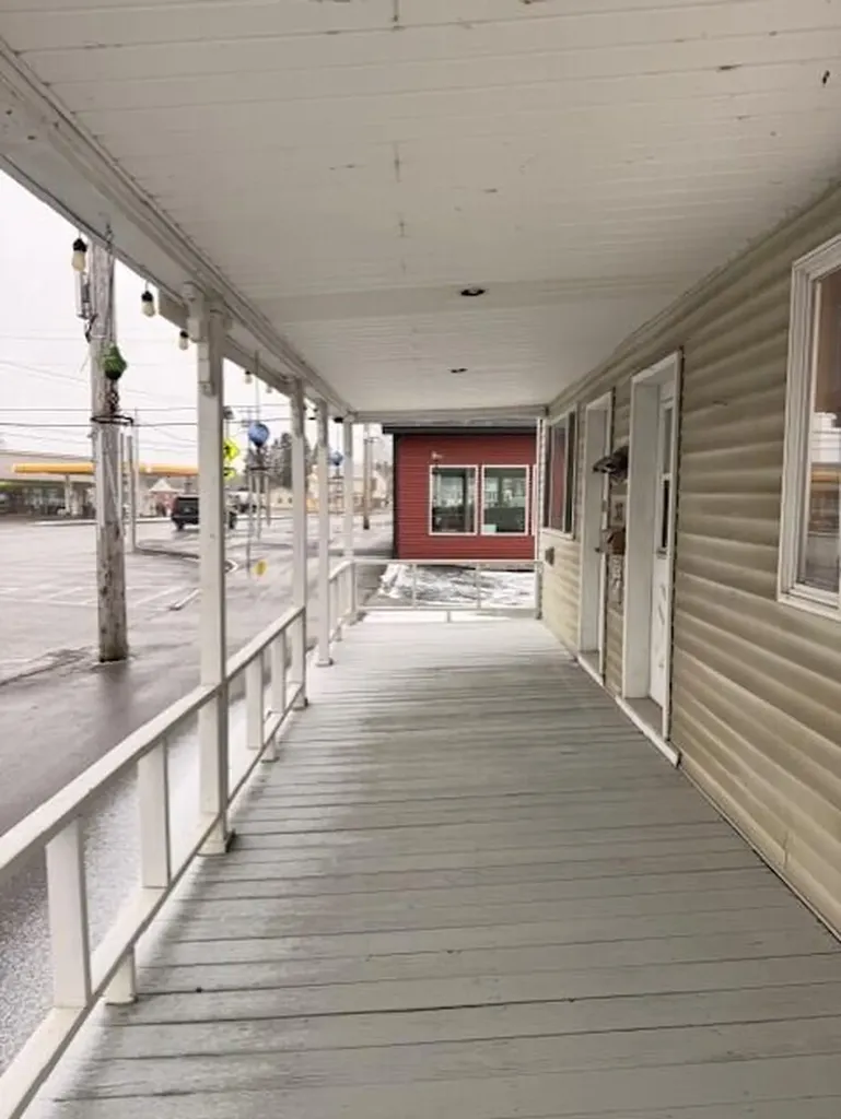 52 Main Street Mars Hill ME 04758