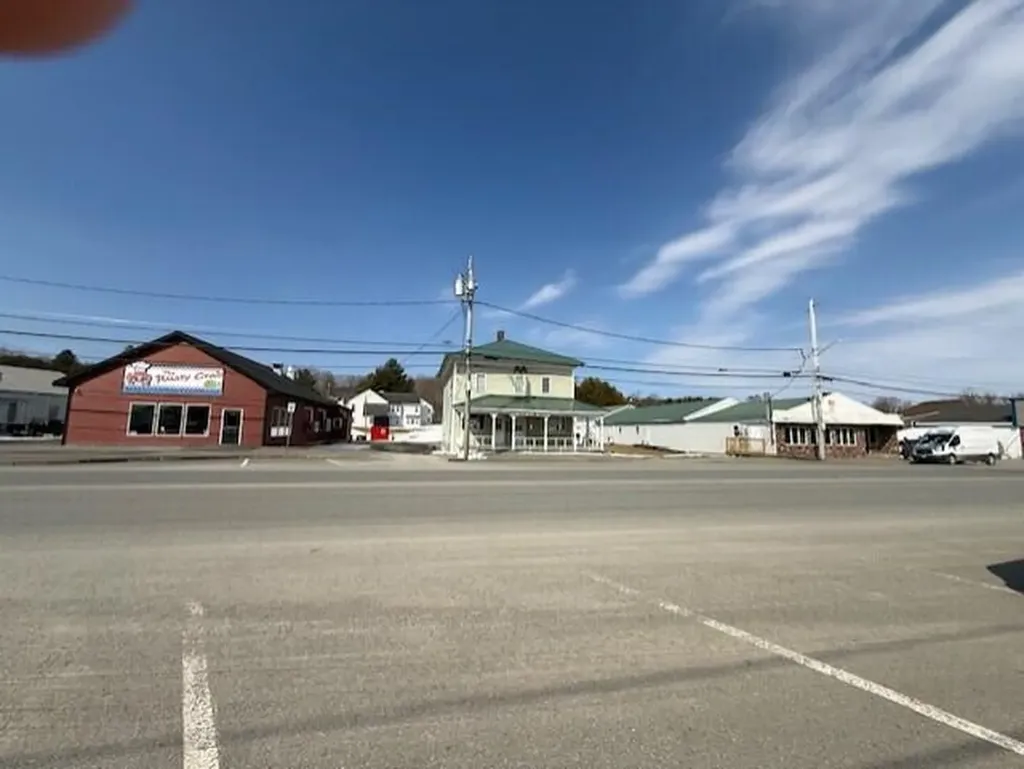52 Main Street Mars Hill ME 04758