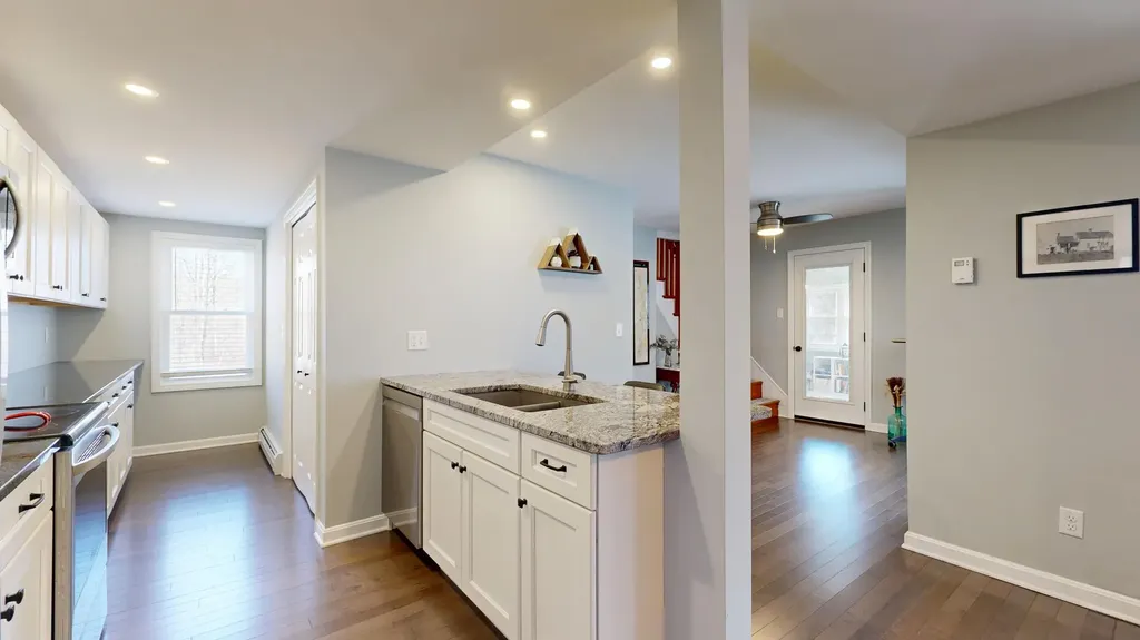 386 East Avenue Lewiston ME 04240