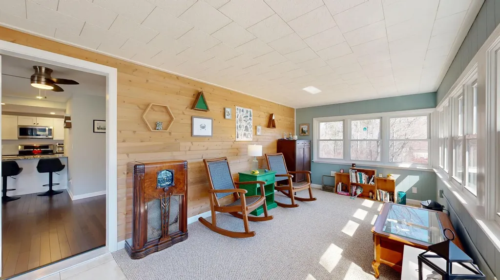386 East Avenue Lewiston ME 04240