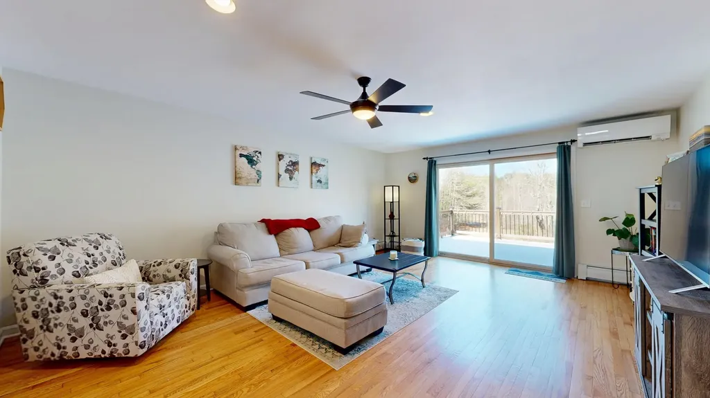 386 East Avenue Lewiston ME 04240