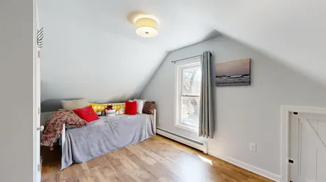 386 East Avenue Lewiston ME 04240