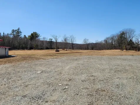 87 U.s. Highway 1 Verona Island ME 04416