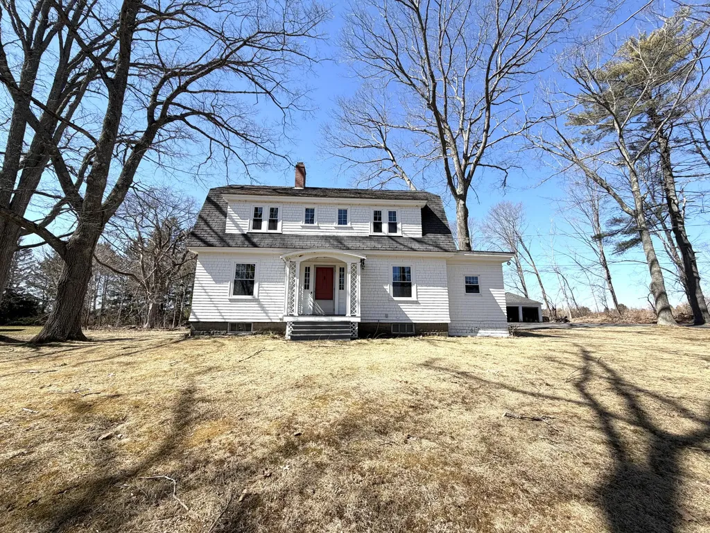 188 Main Road N Hampden ME 04444