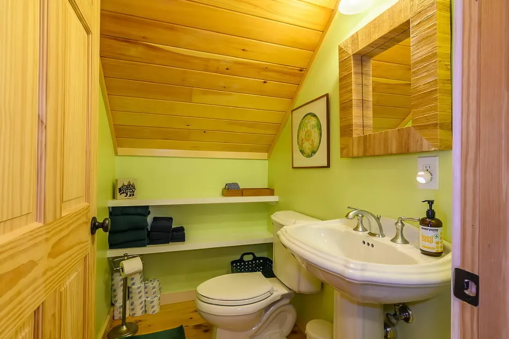 1021 Johnsons Circle Carrabassett Valley ME 04947