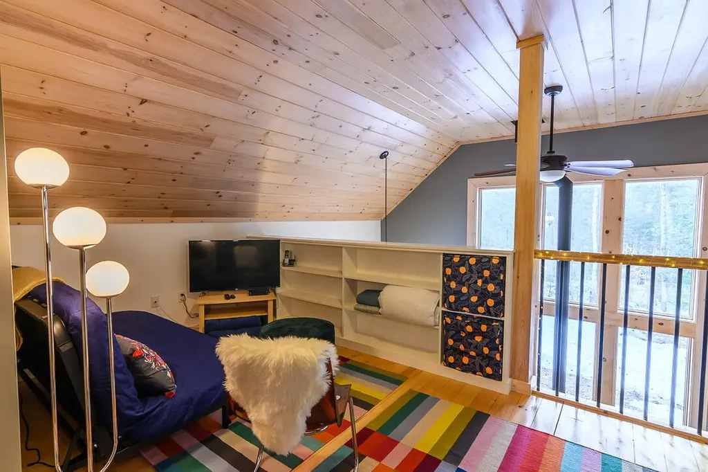1021 Johnsons Circle Carrabassett Valley ME 04947
