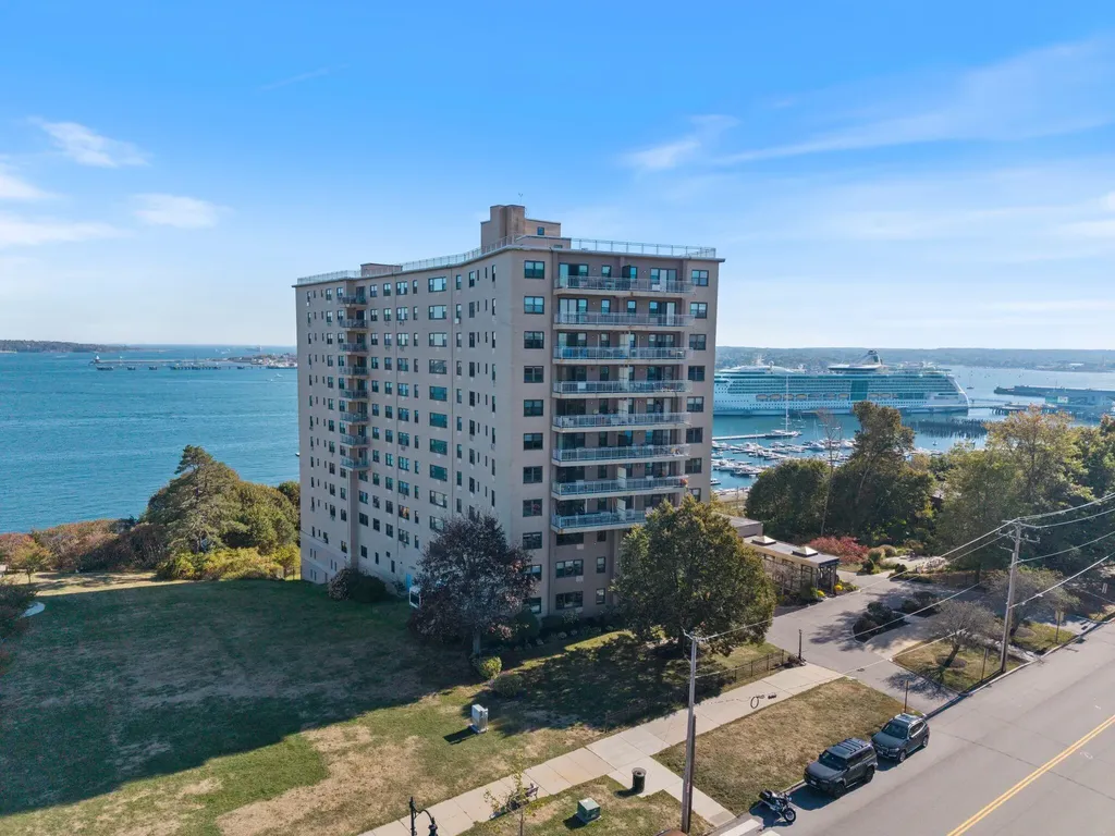 45 Eastern Promenade Portland ME 04101