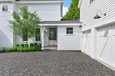 37 South Street Yarmouth ME 04096