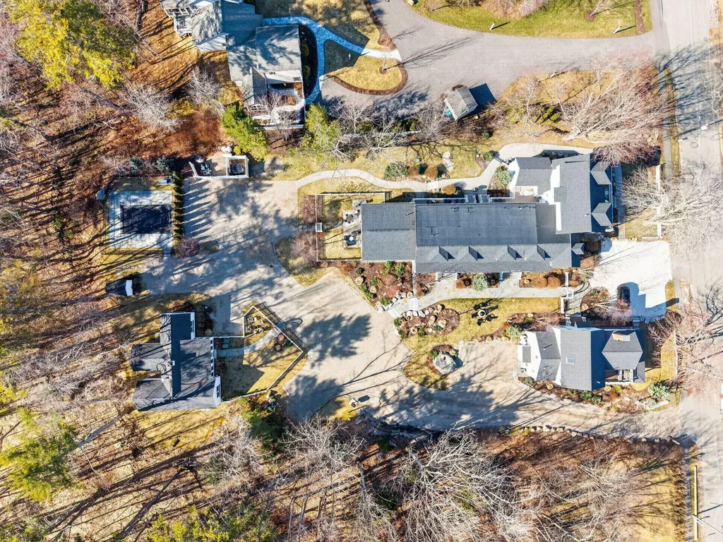 15 Langsford Road Kennebunkport ME 04046