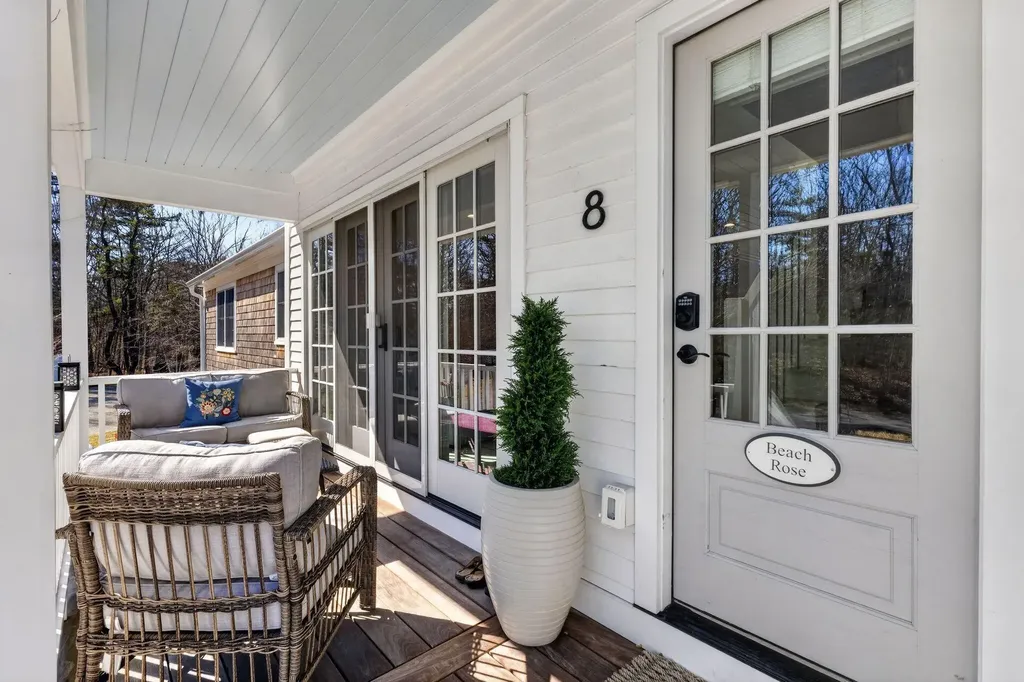 15 Langsford Road Kennebunkport ME 04046