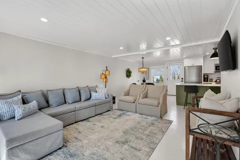 15 Langsford Road Kennebunkport ME 04046