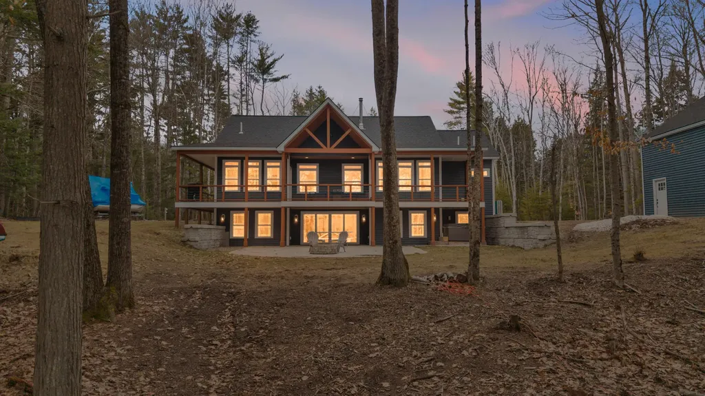 15 Daylilly Lane Limington ME 04049
