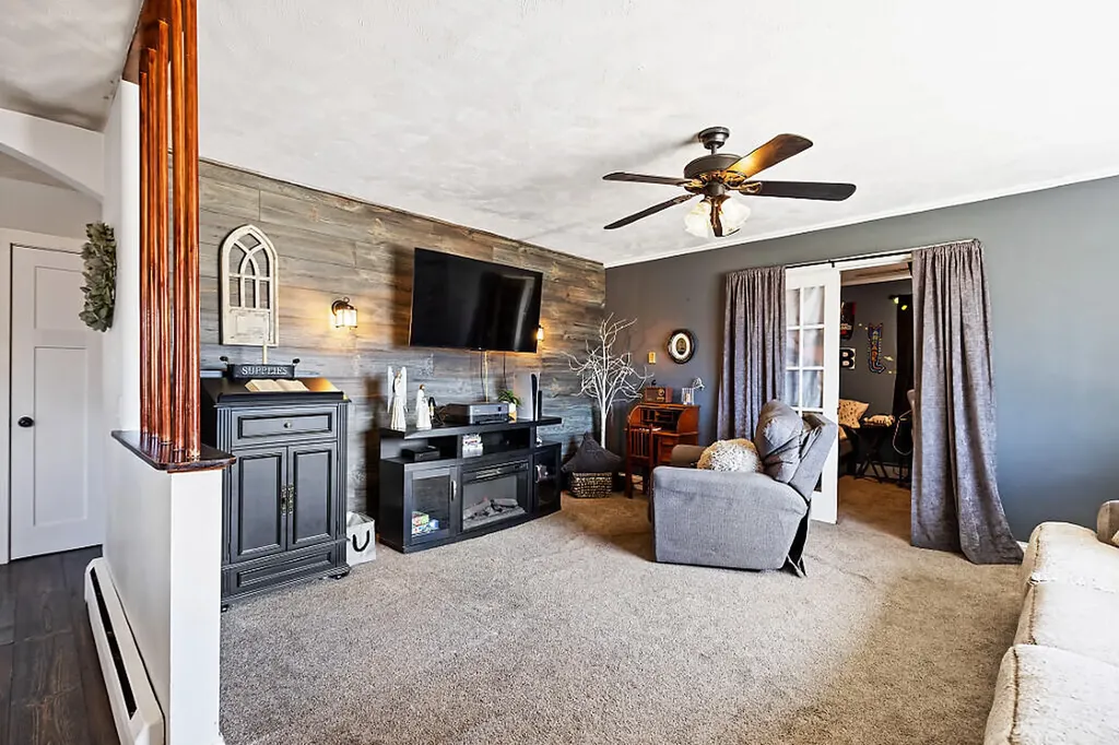 6 Victor Terrace Winslow ME 04901
