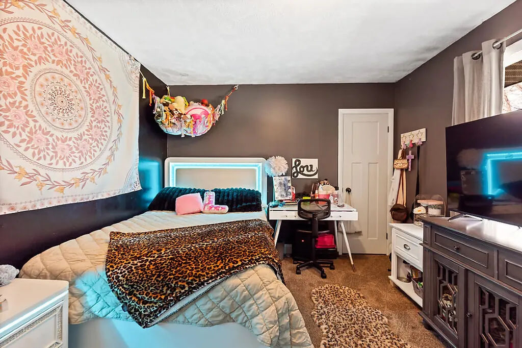 6 Victor Terrace Winslow ME 04901