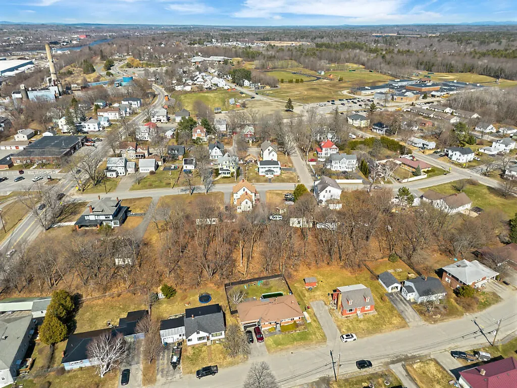 6 Victor Terrace Winslow ME 04901