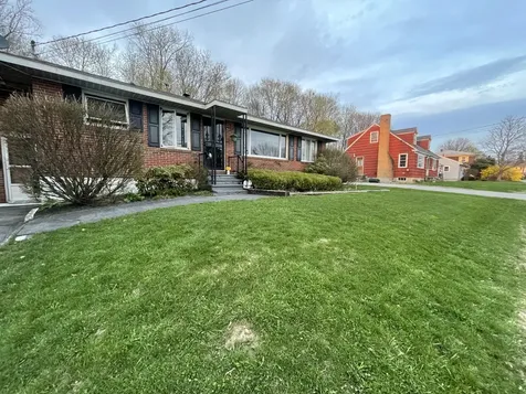 6 Victor Terrace Winslow ME 04901