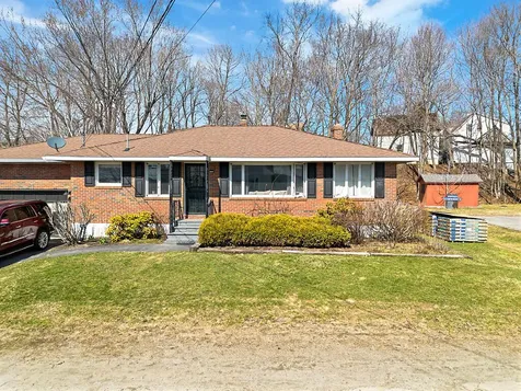 6 Victor Terrace Winslow ME 04901